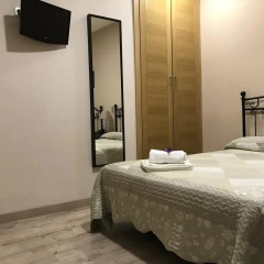 Отель Hostal El Pilar Стандартный номер с двуспальной кроватью фото 14