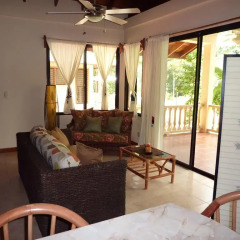 Отель Villas Pico Bonito 3* Коттедж с различными типами кроватей