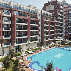 Отель Admiral Plaza Holiday Apartments Болгария, Солнечный берег - отзывы, цены и фото номеров - забронировать отель Admiral Plaza Holiday Apartments онлайн бассейн фото 3