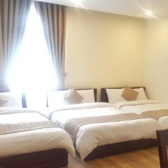 Nam Xuan Premium Hotel 2* Семейный номер Делюкс с двуспальной кроватью фото 4