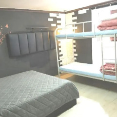 Отель OppaHostel Стандартный номер с различными типами кроватей фото 2