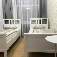Hostel Zeleniy Dom балкон