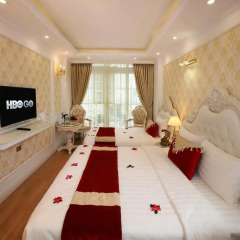 Отель Hanoi Guest House Royal 3* Семейный номер Делюкс с двуспальной кроватью фото 5