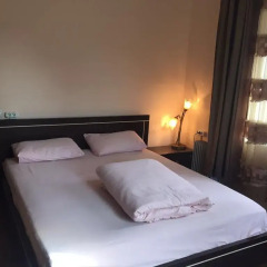 Отель Almaty Backpackers Алматы комната для гостей