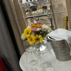 Отель Torre Argentina Relais - Residenze di Charme 3* Стандартный семейный номер с двуспальной кроватью фото 5