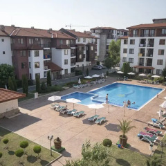 Отель Apollon Apartments Болгария, Несебр - отзывы, цены и фото номеров - забронировать отель Apollon Apartments онлайн бассейн фото 3