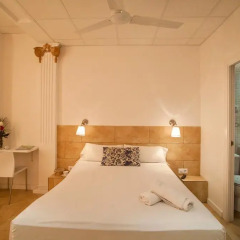 Отель Hostal Martinval Стандартный номер с различными типами кроватей фото 2
