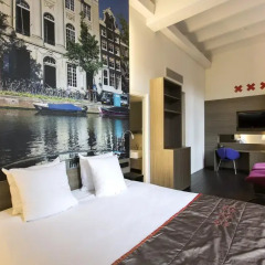 Отель The Manor Amsterdam 4* Улучшенный номер с различными типами кроватей фото 2