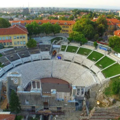 Отель East Gate Guest Rooms Стандартный номер с двуспальной кроватью (общая ванная комната) фото 7