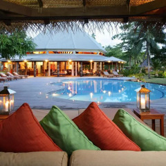 Отель Matangi Private Island Resort бассейн фото 2