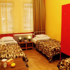 Budapest Budget Hostel Стандартный номер с различными типами кроватей (общая ванная комната) фото 17