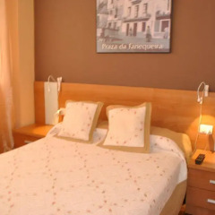 Отель Hostal Kukia Стандартный номер с двуспальной кроватью фото 15