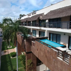 Отель Aldea Thai by Ocean Front Плая-дель-Кармен балкон