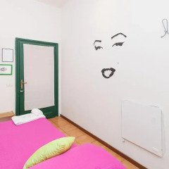Отель Meltin Rome Guest House 2* Номер с общей ванной комнатой с различными типами кроватей (общая ванная комната) фото 2