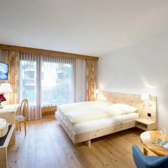 Chesa Surlej Hotel 3* Номер категории Эконом с двуспальной кроватью фото 8