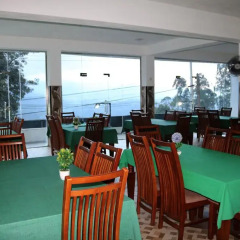 Отель Queens rest inn питание