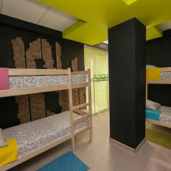 Mezhdu morem i solntsem Hostel Кровать в общем номере фото 5