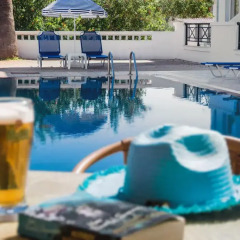 Апартаменты Athena Apartments бассейн фото 2