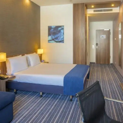 Отель Holiday Inn Express Frankfurt City Hauptbahnhof 4* Стандартный номер с различными типами кроватей фото 9