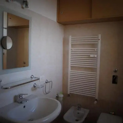 Отель Allegra House Италия, Милан - отзывы, цены и фото номеров - забронировать отель Allegra House онлайн ванная фото 3