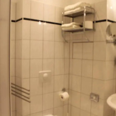 Отель Erlanger Hof 3* Стандартный номер с двуспальной кроватью фото 4