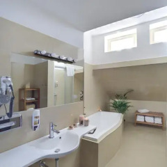 1.Republic Hotel 4* Апартаменты с различными типами кроватей фото 9