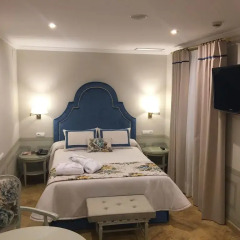 Отель Adriano Boutique Sevilla 3* Стандартный номер с различными типами кроватей фото 2