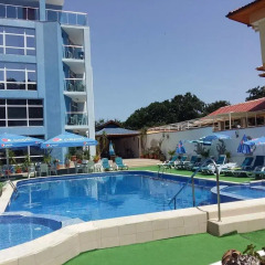 Kiten Palace Hotel All Inclusive бассейн