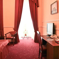 Арт-Отель Радищев 3* Стандартный номер с двуспальной кроватью фото 2