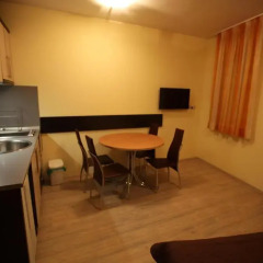 Апартаменты Royal Plaza Apartments Студия фото 5