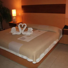 Hotel Real Zapopan 3* Стандартный номер с различными типами кроватей фото 10