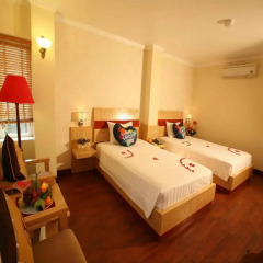 Отель Hanoi Guesthouse Номер Делюкс фото 23