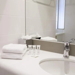 Louis Fitzgerald Hotel 4* Стандартный номер с различными типами кроватей фото 11