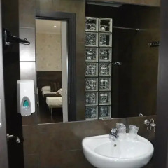 Отель Hostal El Brezo Стандартный номер с различными типами кроватей фото 38