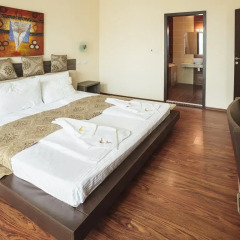 Babylon Hotel 4* Люкс разные типы кроватей