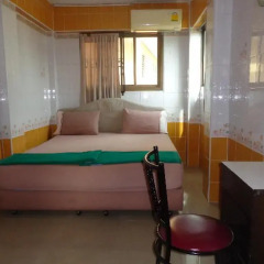 Отель At Home Guest House Бангкок детские мероприятия фото 2