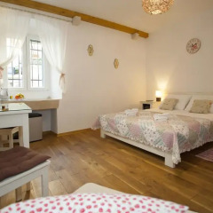 Отель Luxury Room Kokola Стандартный номер с различными типами кроватей фото 18