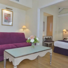 Отель Suites Unic Renoir Saint-Germain Франция, Париж - отзывы, цены и фото номеров - забронировать отель Suites Unic Renoir Saint-Germain онлайн комната для гостей фото 5