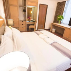 Grand Tower Inn Rama VI Hotel 3* Номер Делюкс с различными типами кроватей фото 13