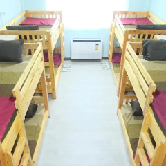 Plearn Hostel Кровать в общем номере с двухъярусной кроватью фото 3