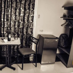 Ari's Hotel III 2* Стандартный номер с двуспальной кроватью фото 4