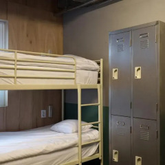 G guesthouse Itaewon - Hostel Кровать в общем номере с двухъярусной кроватью фото 4