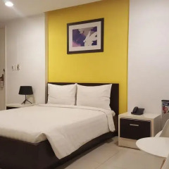 Minh Khang Hotel 3* Номер Делюкс с различными типами кроватей фото 6