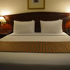 York International Hotel 3* Стандартный номер с двуспальной кроватью фото 5