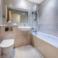 Отель Holyrood Aparthotel 4* Стандартный номер фото 5