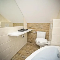 World Hostel Стандартный номер с 2 отдельными кроватями фото 4