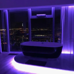 Отель Sky Tower Wroclaw 46th Floor Penthouse Вроцлав спа