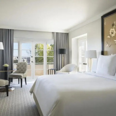 Отель Four Seasons Los Angeles at Beverly Hills 5* Улучшенный номер с различными типами кроватей фото 5