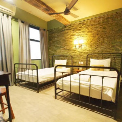 Niras Bankoc Cultural Hostel Стандартный номер с 2 отдельными кроватями