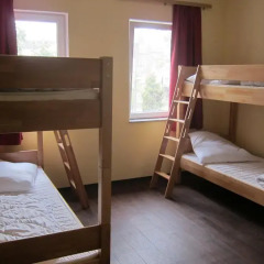 Alm Hostel Стандартный номер с различными типами кроватей (общая ванная комната)